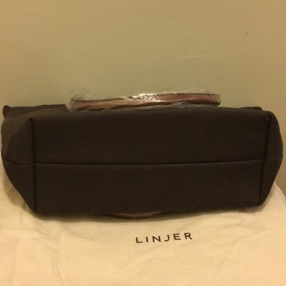 Linjer Canvas Tote - Olive - Picture 3 of 5